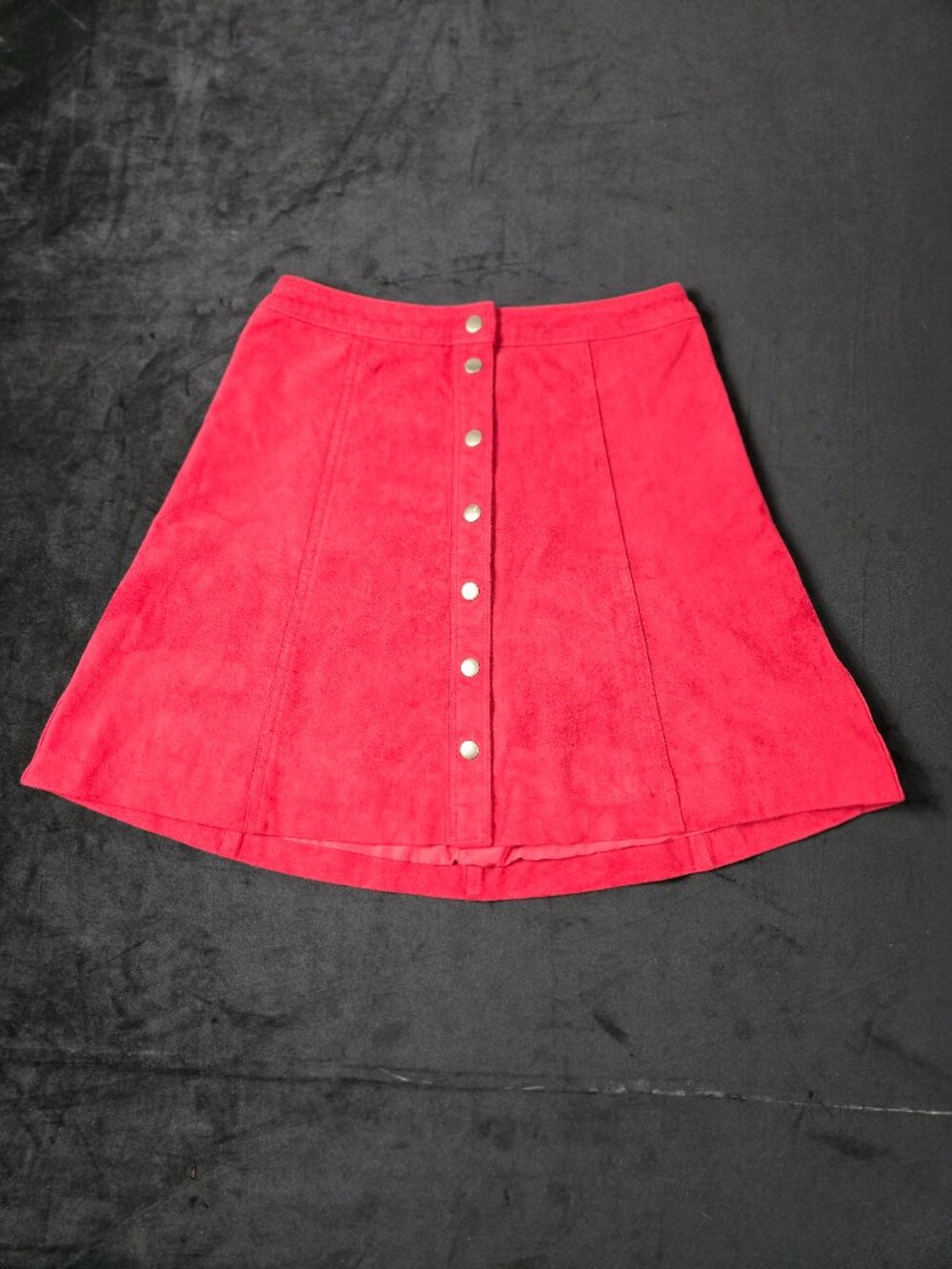 Abercrombie & Fitch Women's 4 Red Faux Suede Snap Mini Skirt